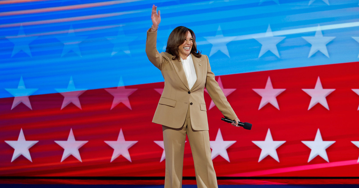 Kamala Harris’ tan suit sends a loud-and-clear message to Republicans